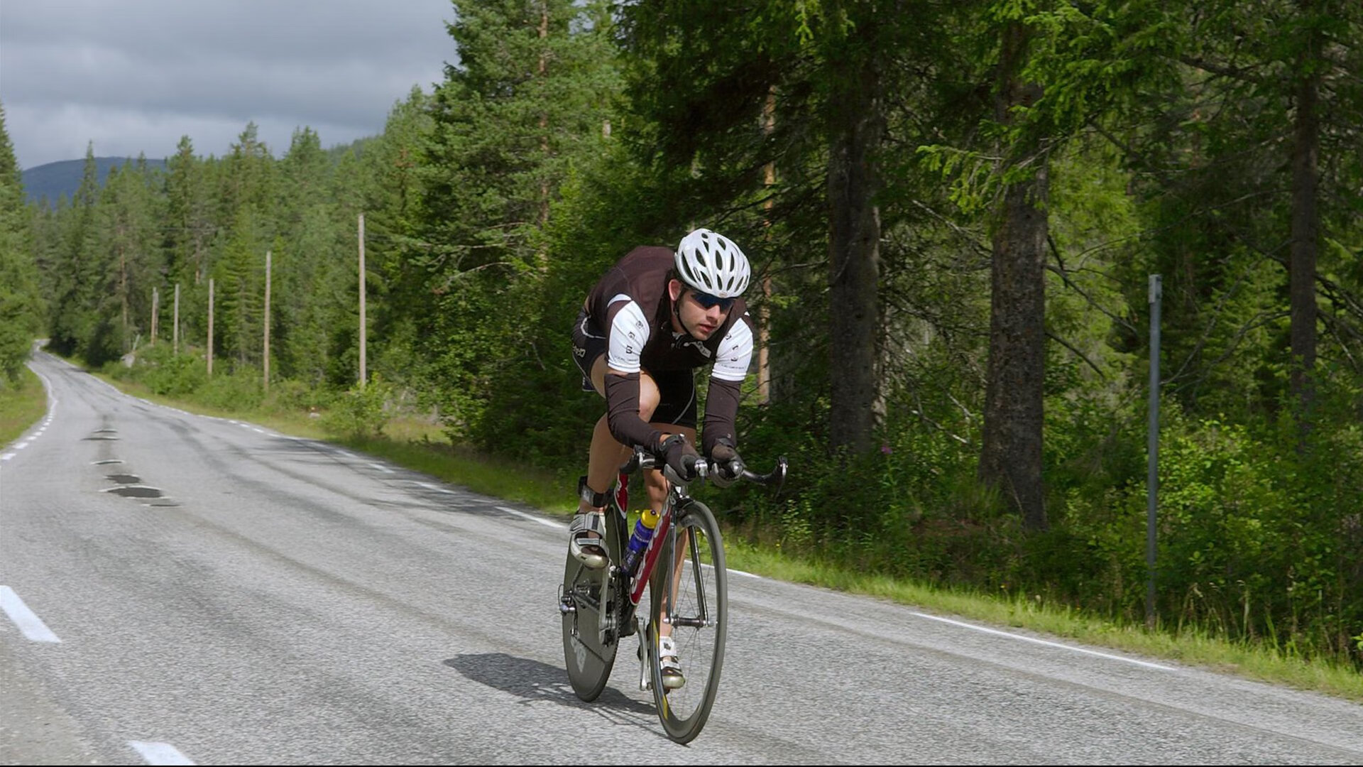 科特迪瓦男篮在非洲锦标赛中称霸一方，体育磅礴气势，科特迪瓦男足